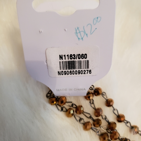 Necklace and earing set - Picture 2 of 2